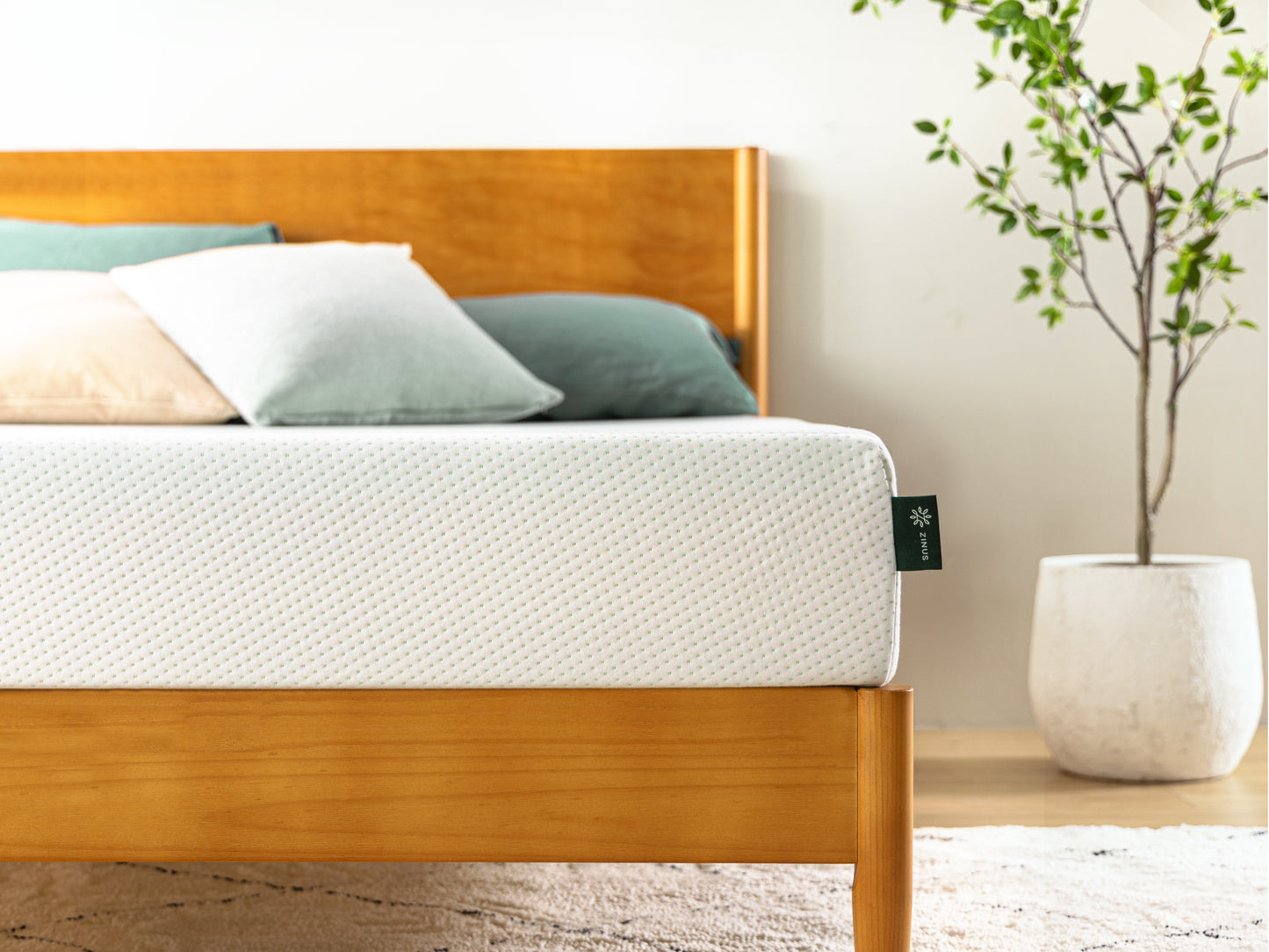 Kasur Busa Zinus GreenTea Memory Foam